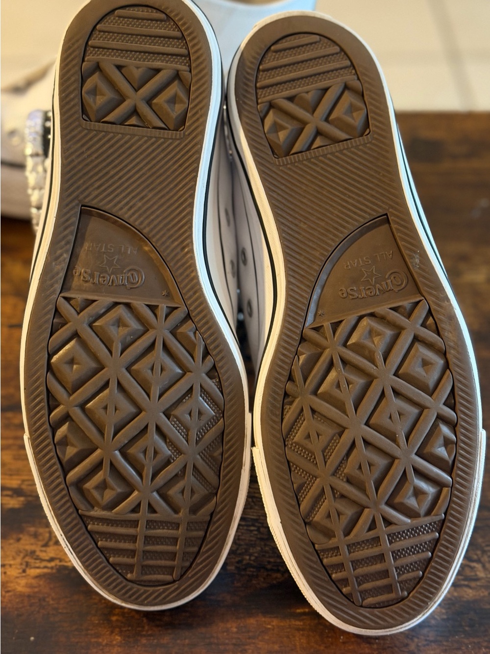 Converse All Star Leather Low Top Sneakers – White/Black – Men's 10 / Women's 12 - Picture 8 of 10